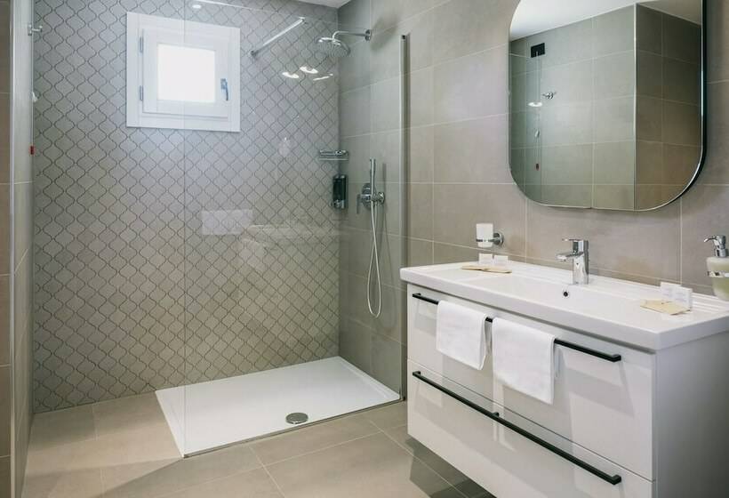 标准三人间, Mangia S Himera Resort