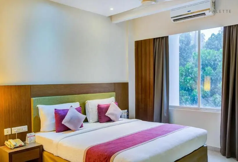 اتاق لوکس, Jk Residency Kelakam
