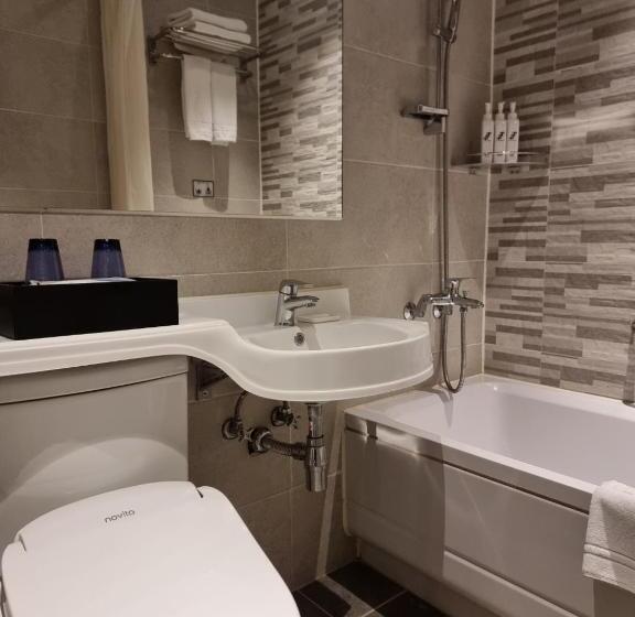 Quarto Familiar, Dormy Inn Express Seoul Insadong