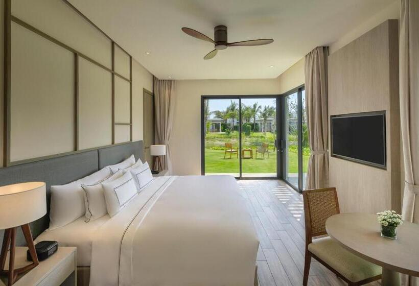 اتاق پرمیوم, Melia Ho Tram Beach Resort