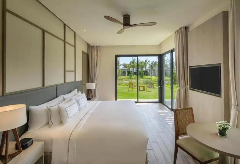 اتاق پرمیوم, Melia Ho Tram Beach Resort