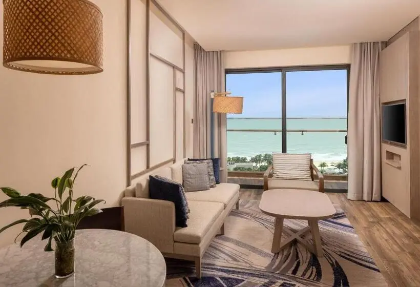 سوییت جونیور با چشم‌انداز دریا, Melia Ho Tram Beach Resort