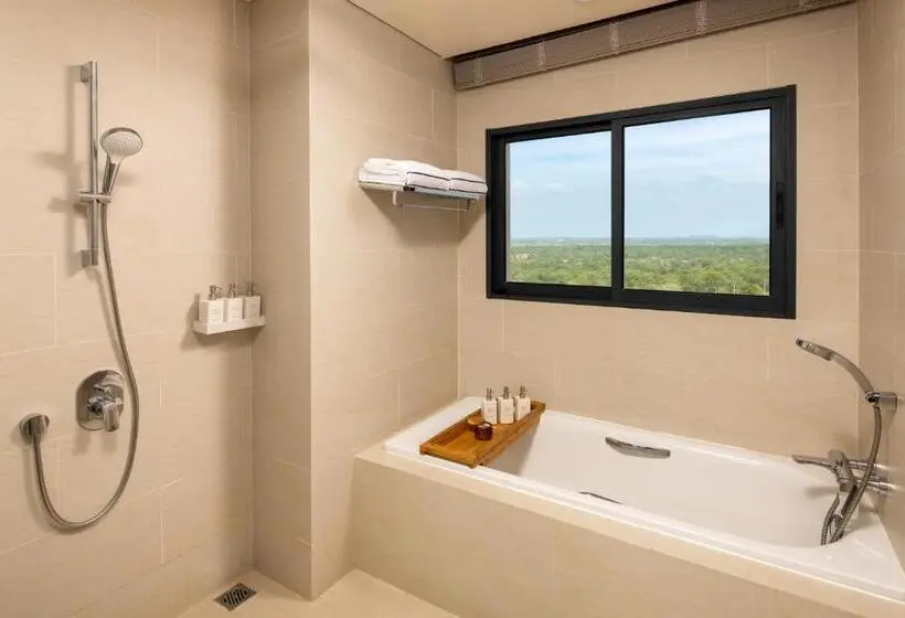 2 Bedrooms Suite Sea View
