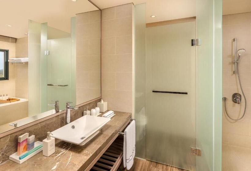 2 Bedrooms Suite Sea View, Melia Ho Tram Beach Resort