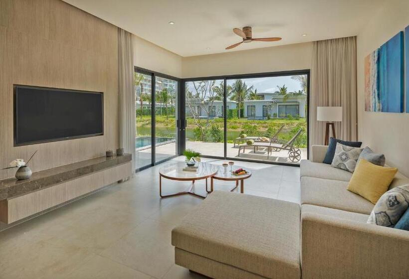 ویلای یک اتاق خوابه با استخر شنا, Melia Ho Tram Beach Resort