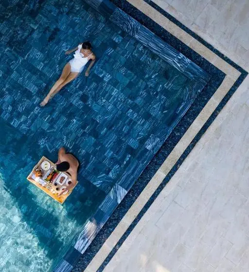 ویلای 4 خوابه, Melia Ho Tram Beach Resort