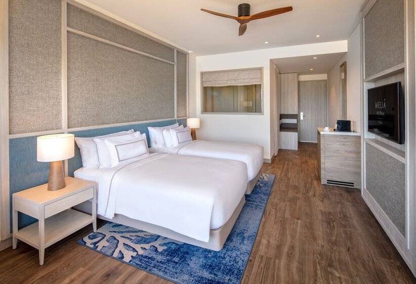 اتاق استاندارد با چشم‌انداز دریا, Melia Ho Tram Beach Resort