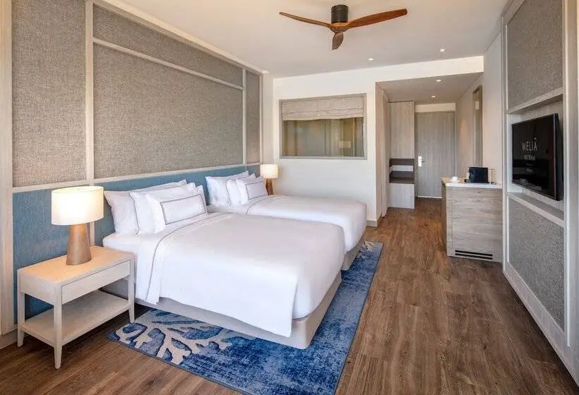 اتاق استاندارد با چشم‌انداز دریا, Melia Ho Tram Beach Resort