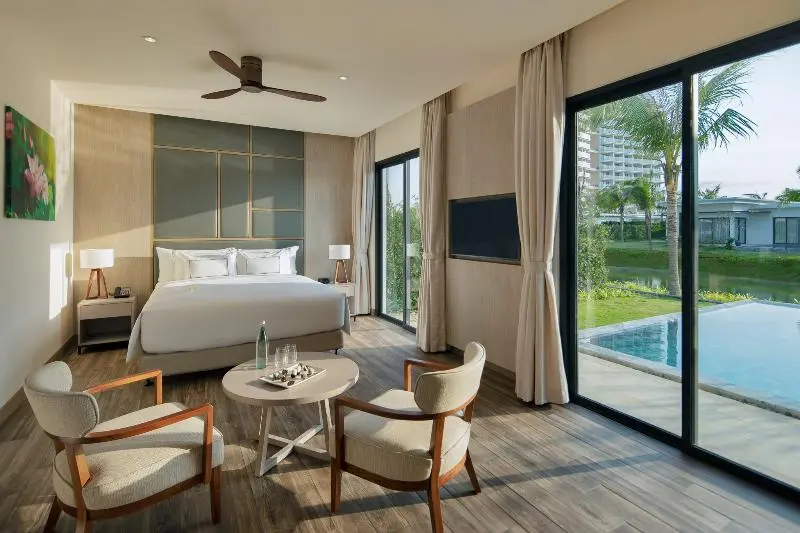 ویلای 2 خوابه, Melia Ho Tram Beach Resort