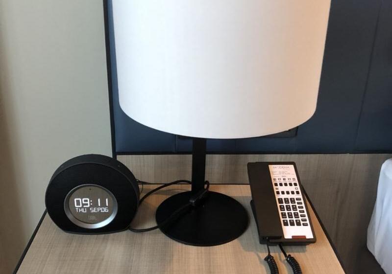 테라스 디럭스 룸, Modena By Fraser Buriram