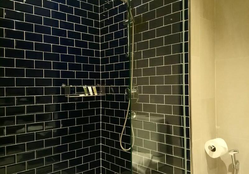 수피리어 룸, Modena By Fraser Buriram