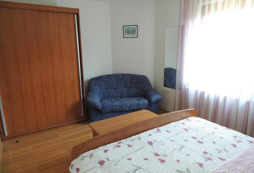 آپارتمان 1 خوابه, Apartments And Rooms Tavcar