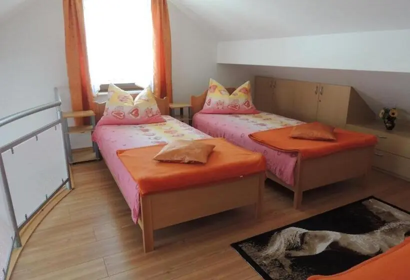 آپارتمان 2 خوابه, Apartments And Rooms Tavcar