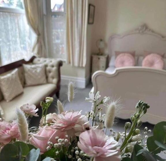 غرفة قياسية بالطابق الأرضى, Baytree House