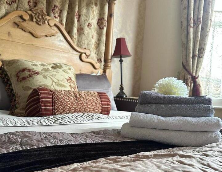 חדר דלוקס, Baytree House