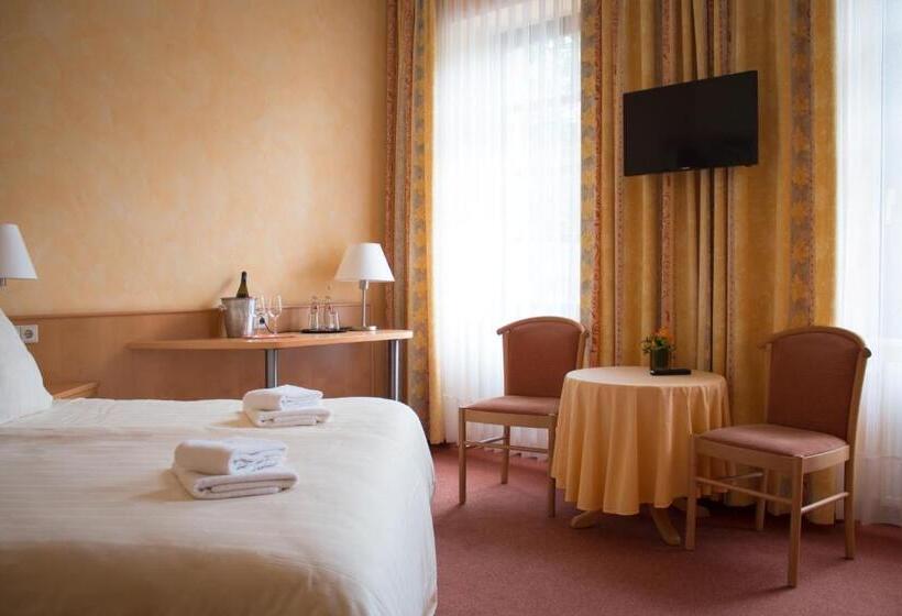 스탠다드 트리플 룸, Bremerhof