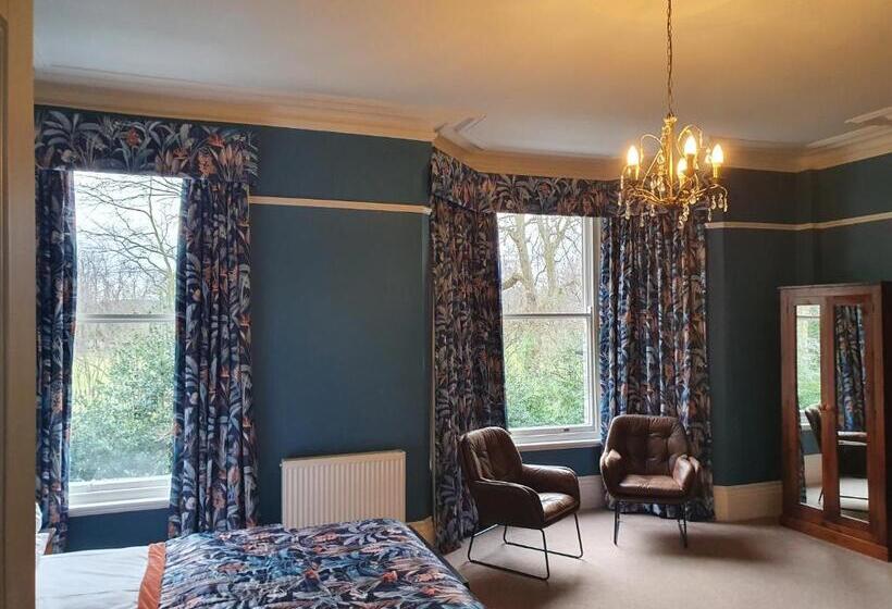 غرفة قياسية سرير كينج, Bronte Guest House