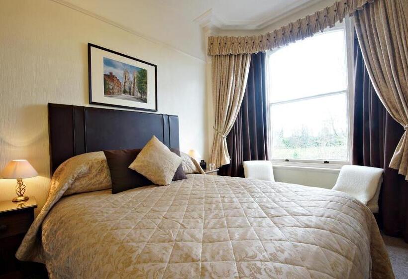 غرفة قياسية سرير كينج, Bronte Guest House