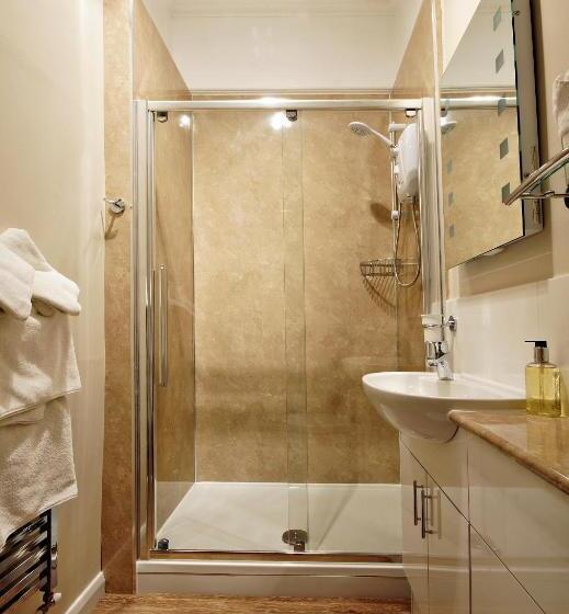 غرفة قياسية سرير كينج, Bronte Guest House