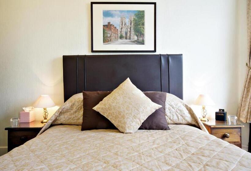 غرفة قياسية سرير كينج, Bronte Guest House