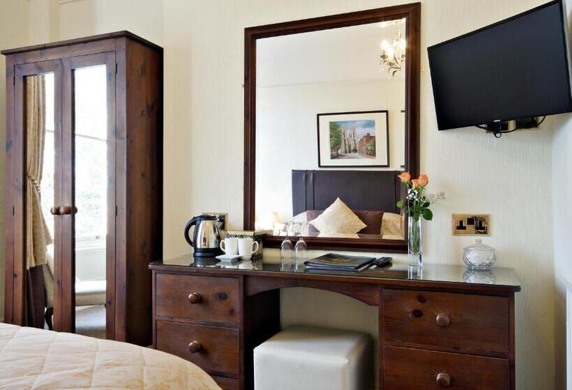 غرفة قياسية سرير كينج, Bronte Guest House