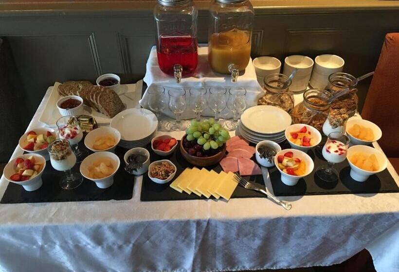 חדר סטנדרט, Keanes Of Curraheen, Bar, Restaurant & Accommodation