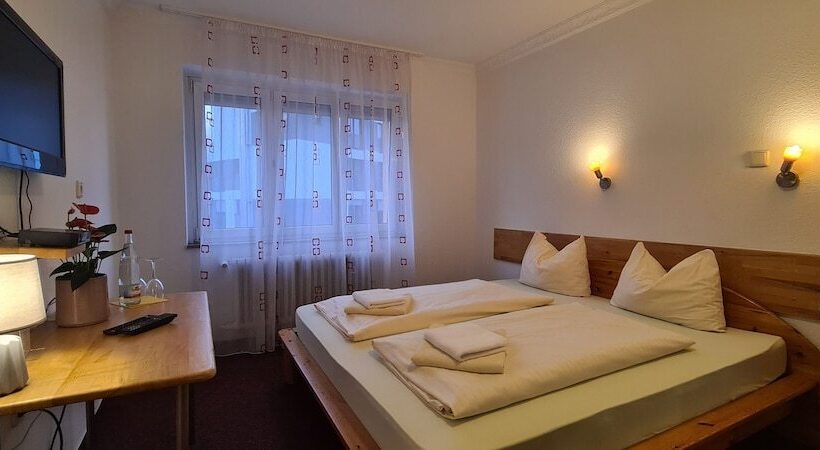 Standard-huone, Lamm