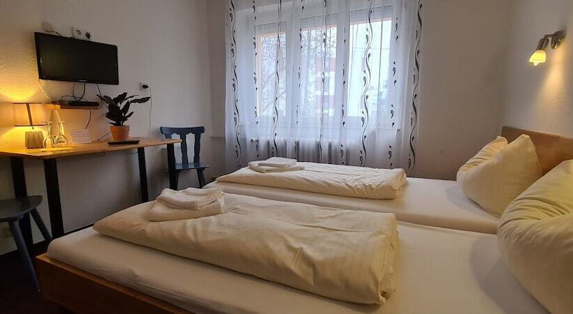 Standard-huone, Lamm