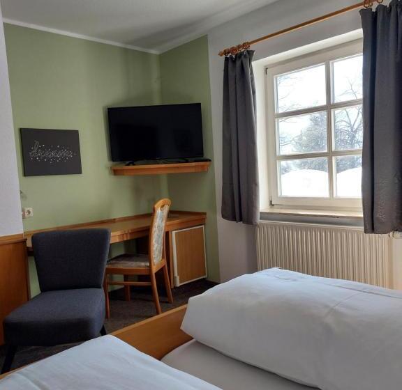 Standard Yhden Hengen Huone, Zum Poppschen Gut