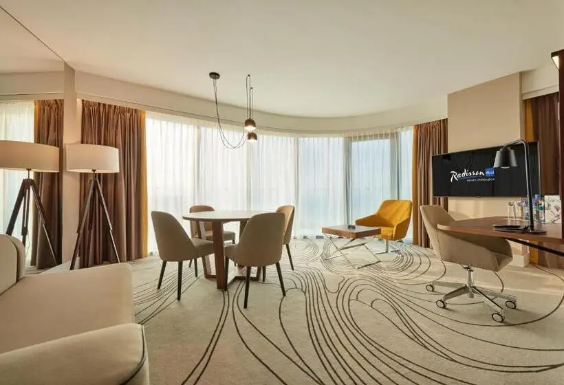 سوییت با چشم‌انداز دریا, Radisson Blu Resort, Swinoujscie
