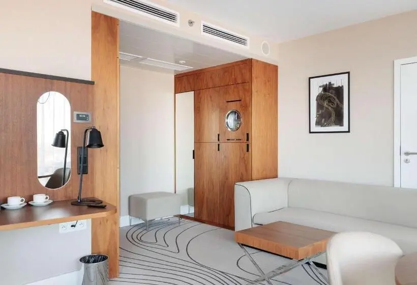 سوییت با چشم‌انداز دریا, Radisson Blu Resort, Swinoujscie