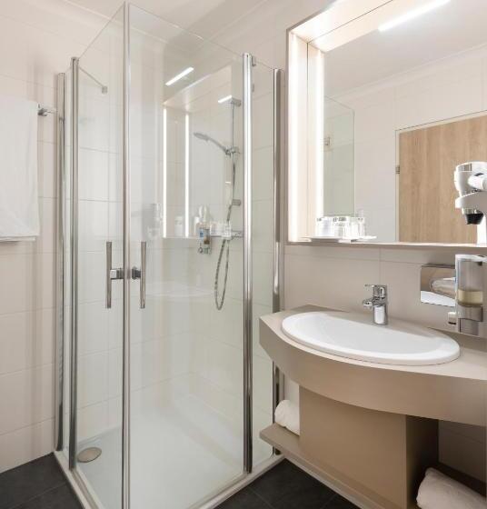 家庭间, Vitalhotel Der Parktherme   Inkl Thermeneintritt & Sauna