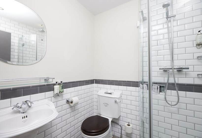 스탠다드 룸, Rose Revived By Chef & Brewer Collection