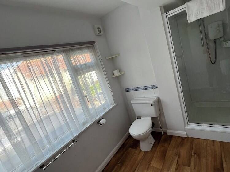 اتاق سوپریور, Berry