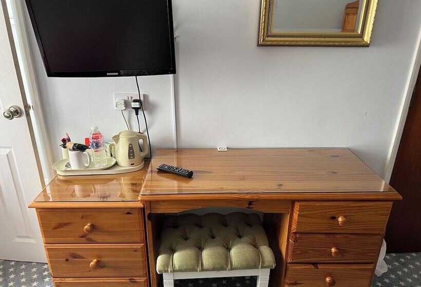 اتاق استاندارد یک نفره, Berry