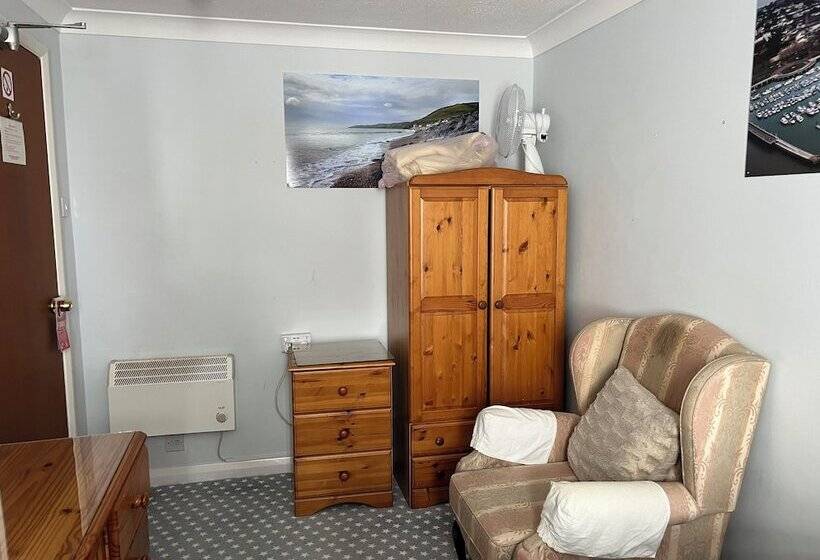 اتاق استاندارد یک نفره, Berry