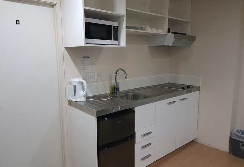 침실 2개 아파트, Empire Apartments