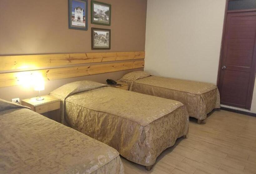 스탠다드 트리플 룸, El Brujo Hotel   Centro Histórico