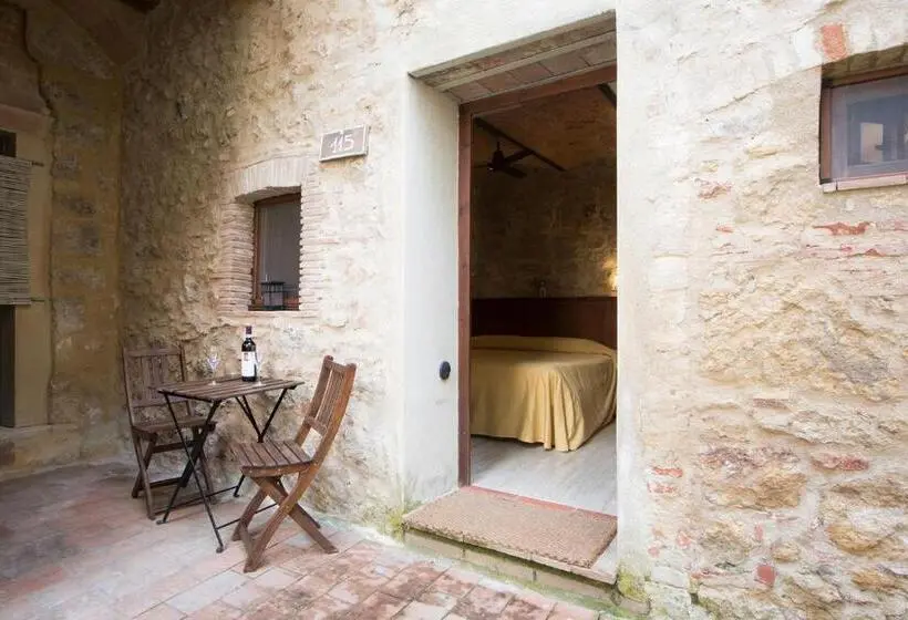エコノミールーム, Tenuta Decimo Villa Dini