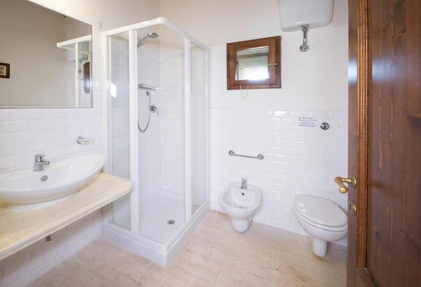 Апартаменты 3 Спальни, Tenuta Decimo   Villa Dini