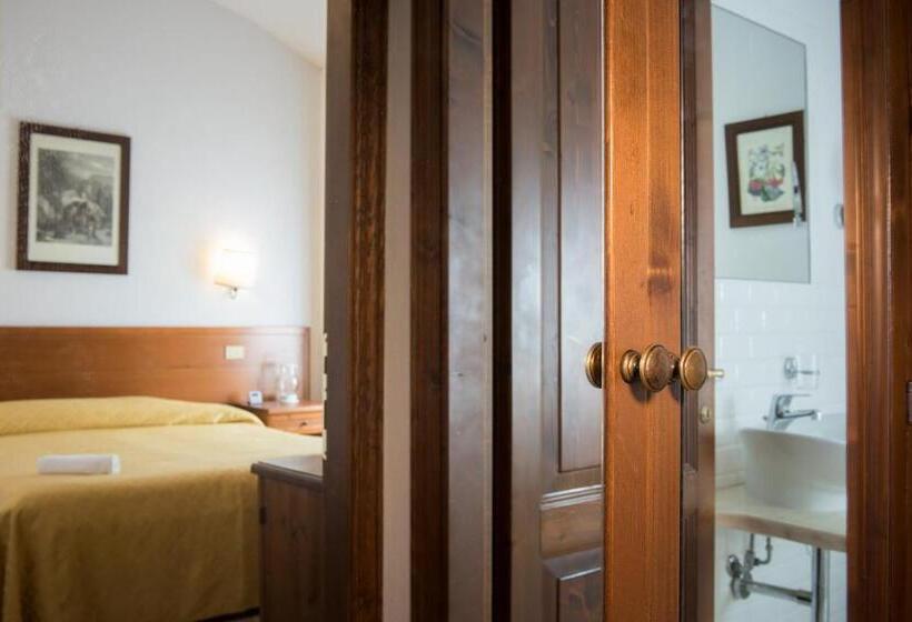 Люкс Повышенной Комфортности, Tenuta Decimo   Villa Dini