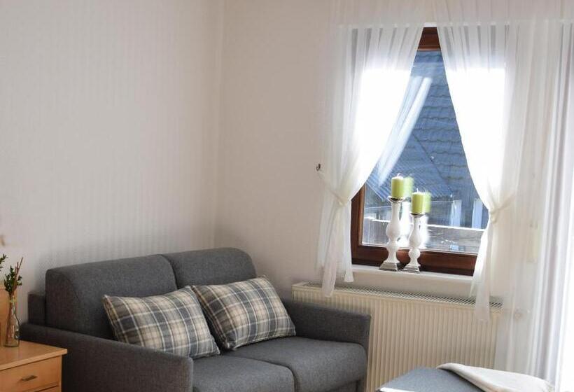 스탠다드 발코니 룸, Forellenhof Poggel