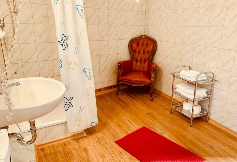 标准间, Gasthaus Zur Eule