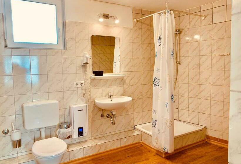 标准间, Gasthaus Zur Eule