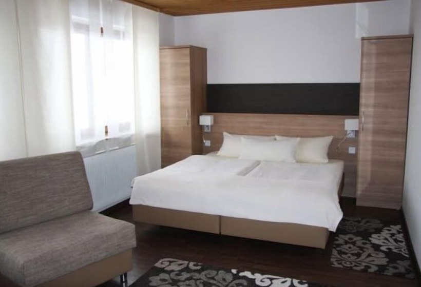 스탠다드 룸, Landgasthof Lowen