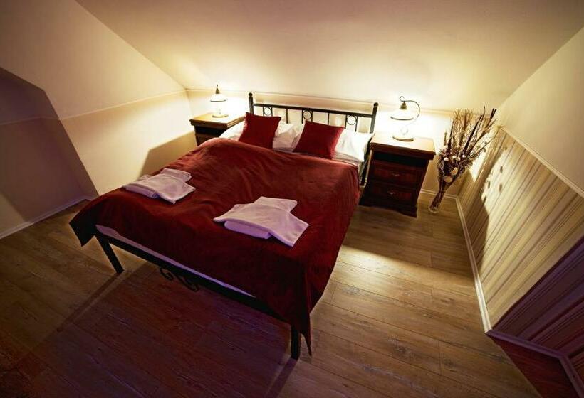 דירת קומפורט חדר שינה 1, Penzion Benatky