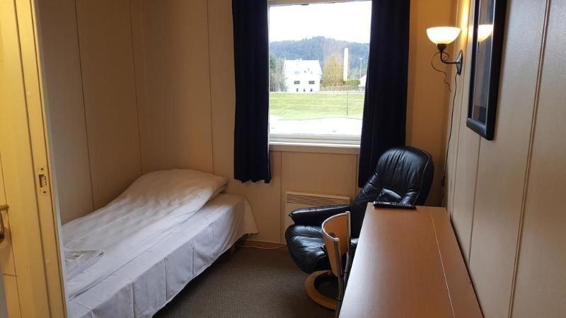 スタンダードシングルルーム, Skeisvang Gjestgiveri