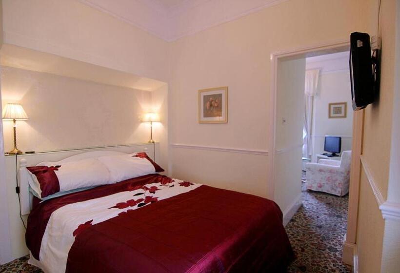 Полулюкс, The Daylesford Guest House