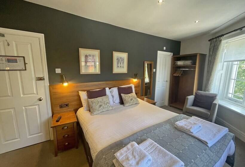 חדר סטנדרט, The Jug And Bottle