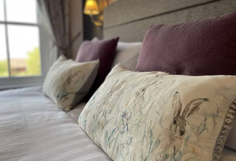 חדר סטנדרט, The Jug And Bottle